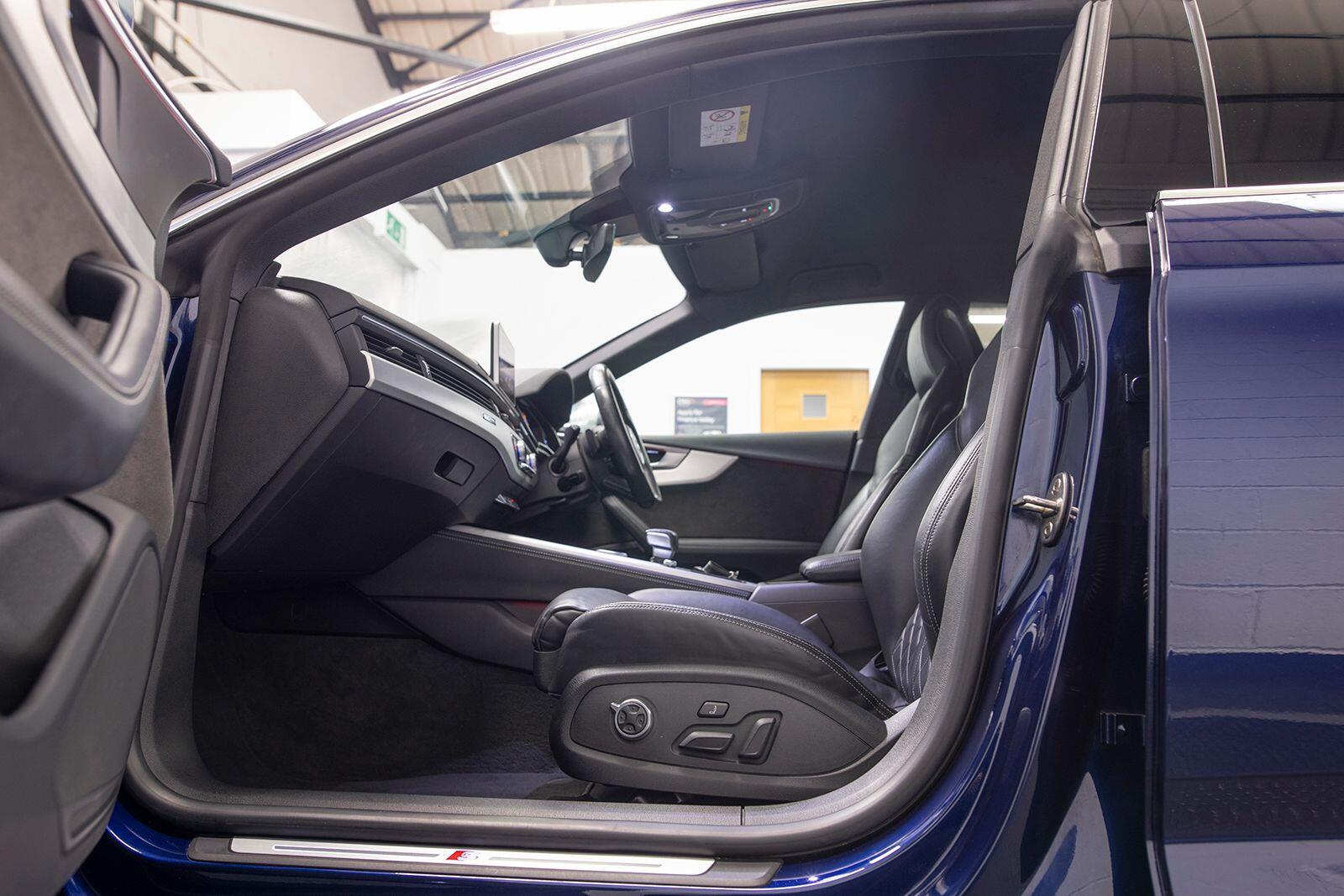 Audi S5 view 62