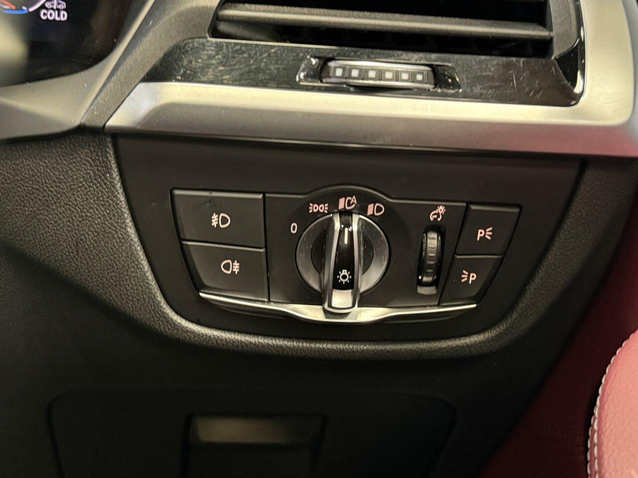 BMW X4 view 46