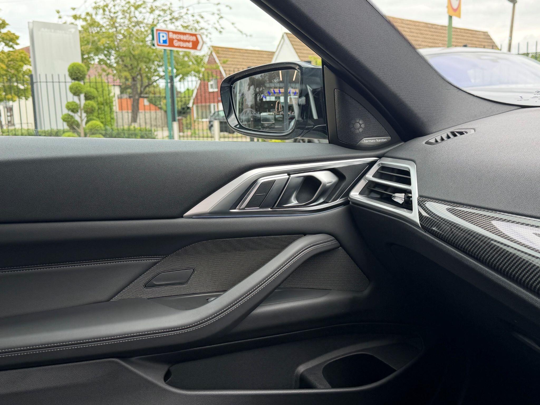 BMW M4 view 22