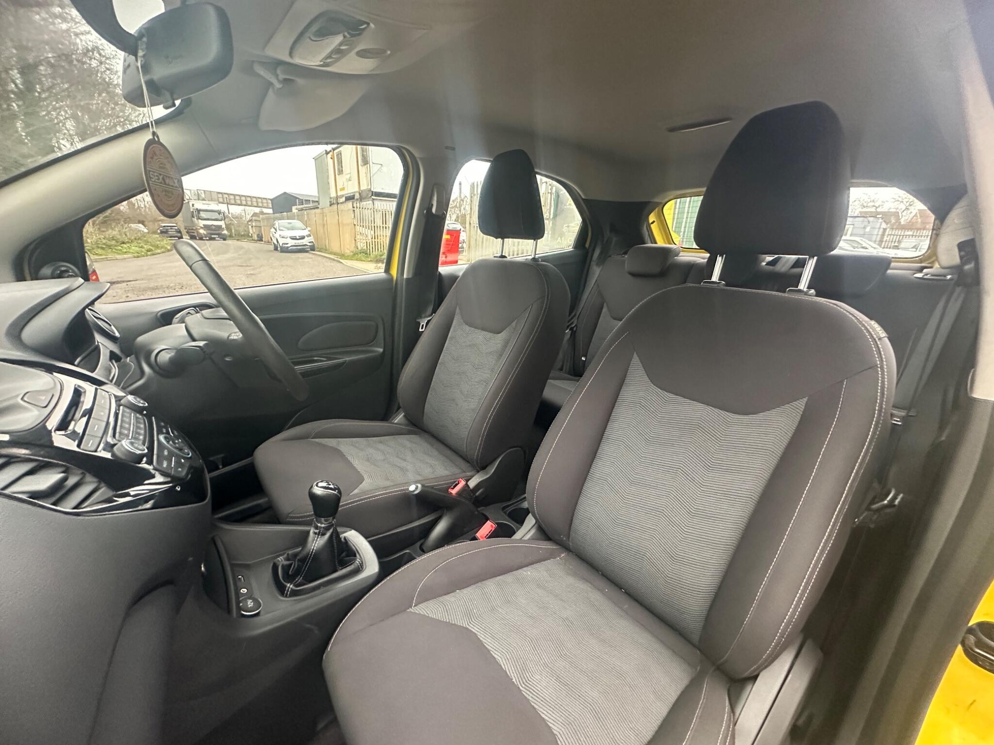 2017 Ford Ka+ 1.2 Ti-VCT Zetec Euro 6 5dr • 21,433 miles image 40
