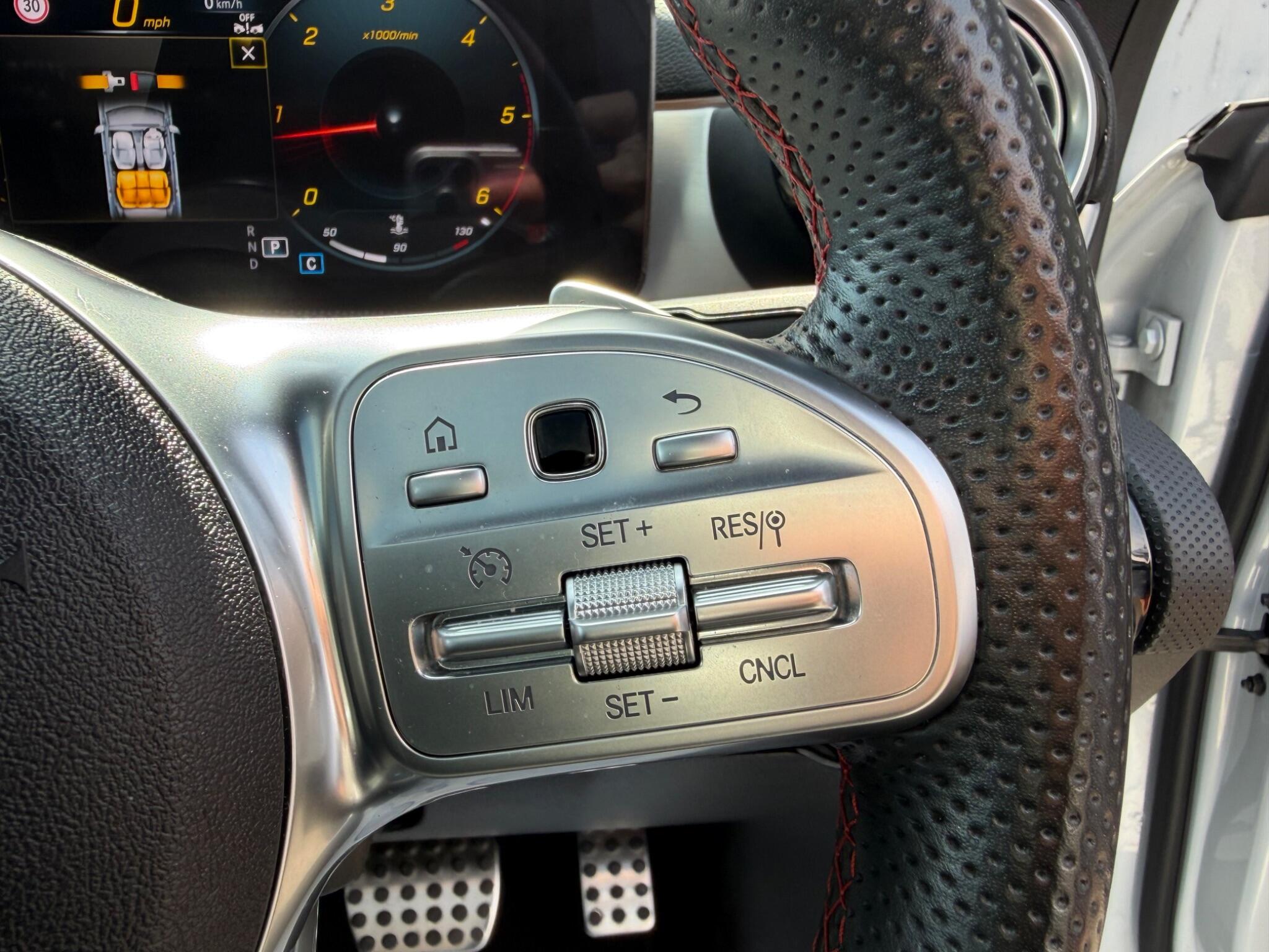 Mercedes-Benz Cla view 20