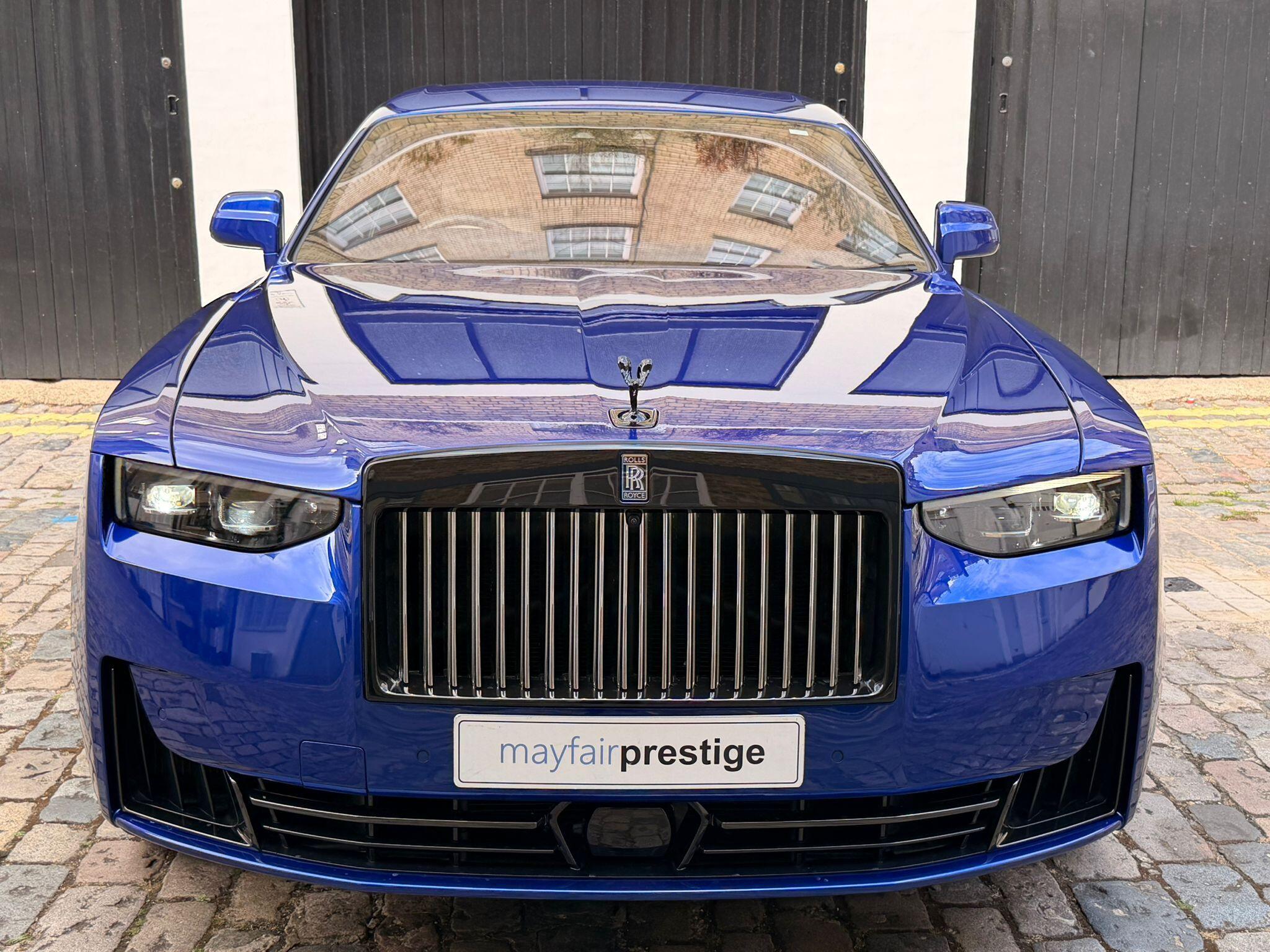 Rolls-Royce Ghost view 7