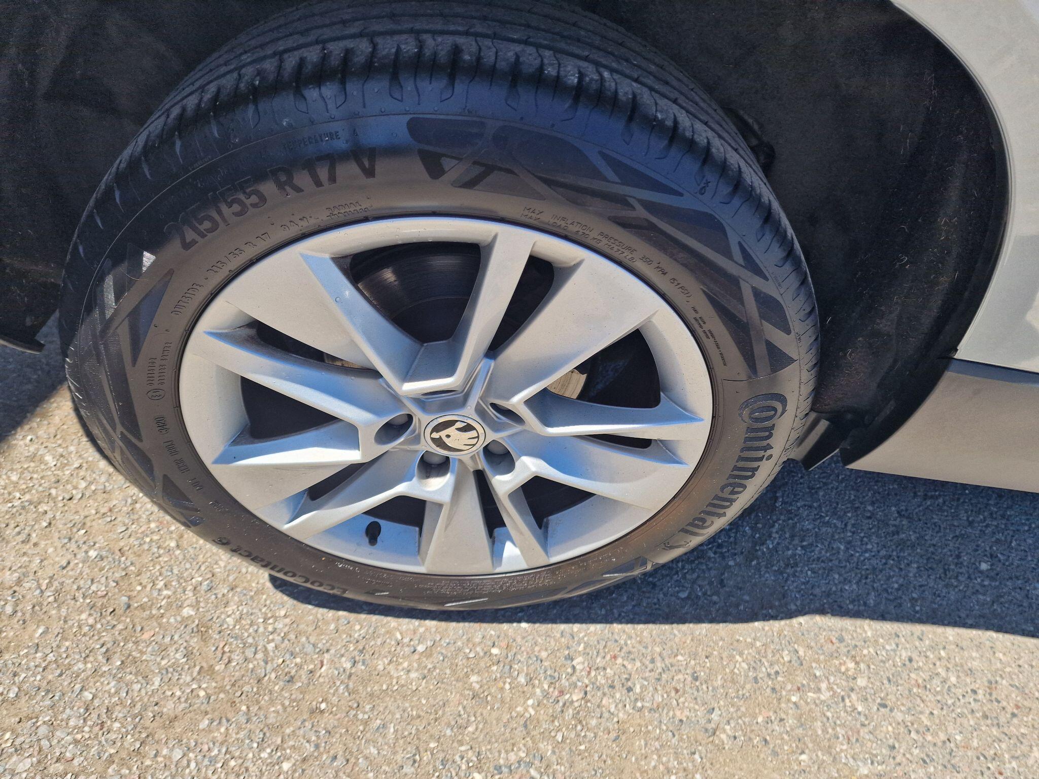 Skoda Karoq view 42