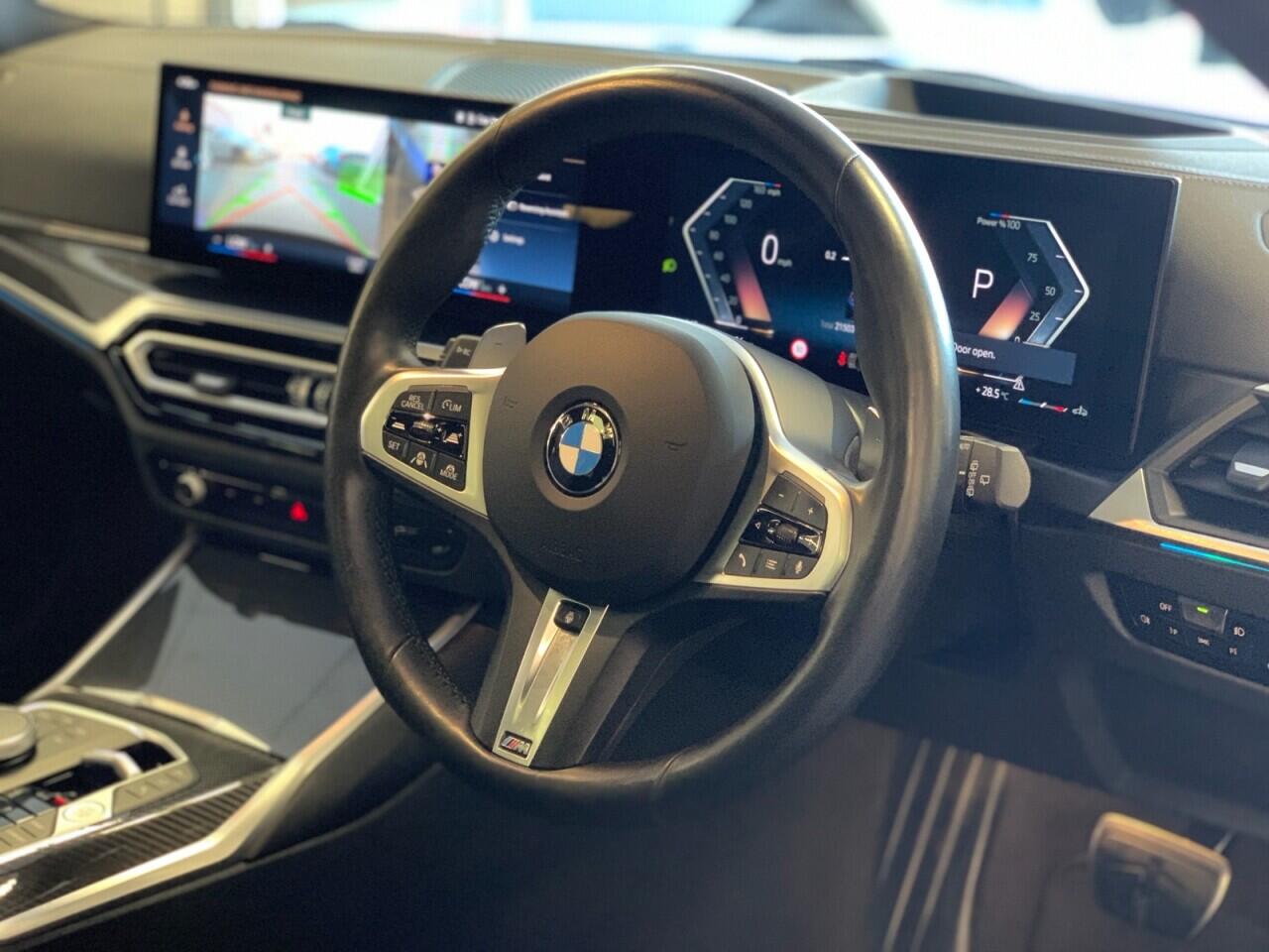 BMW 3 Series view 43