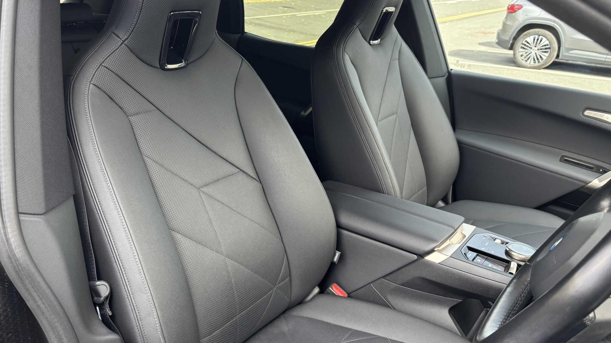BMW iX view 12