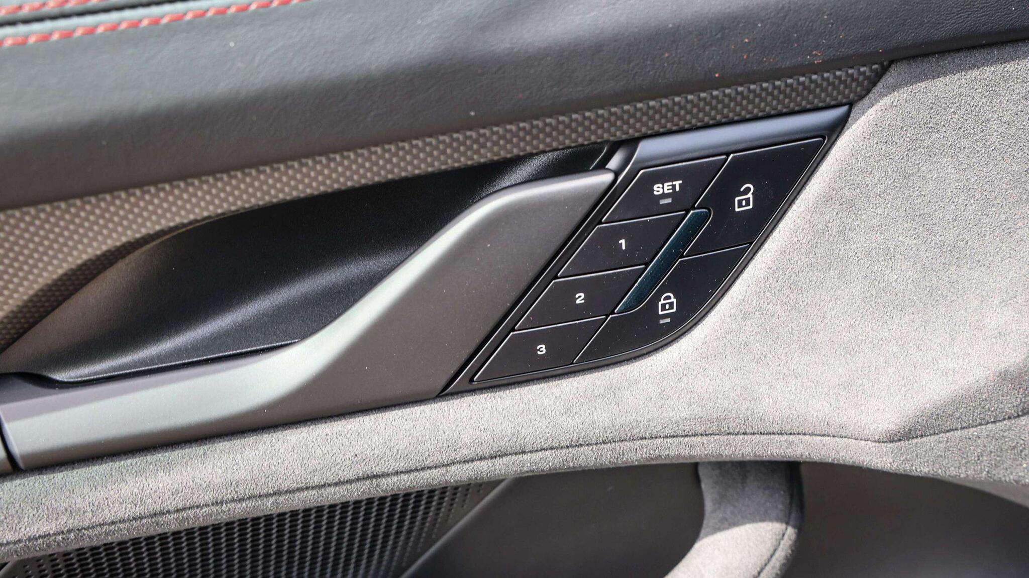 Porsche Taycan view 23