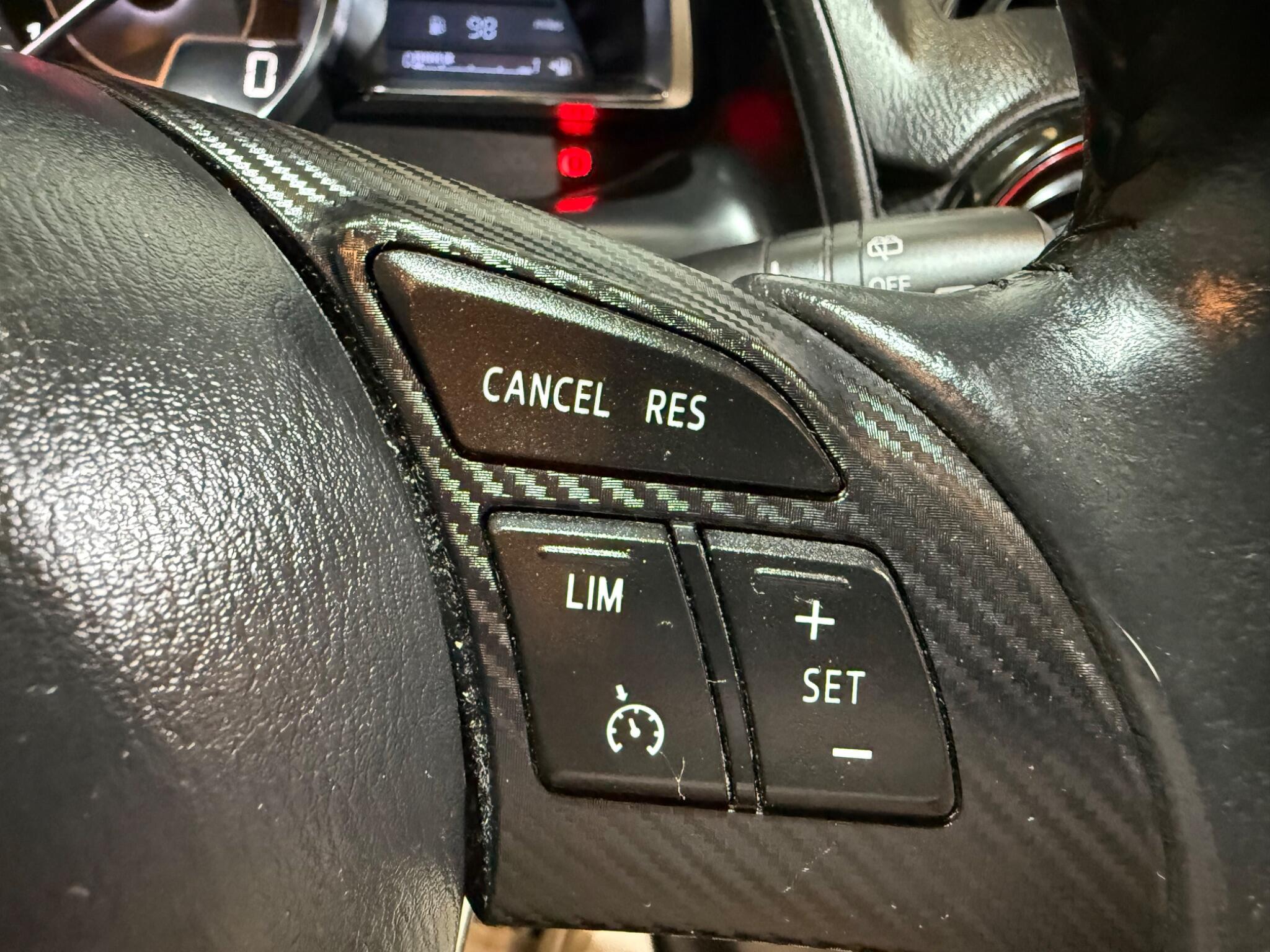 Mazda Skyactiv-G view 35