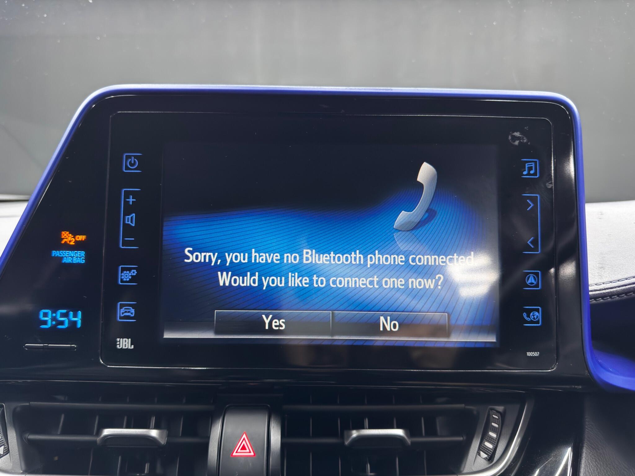 Toyota C-HR view 33