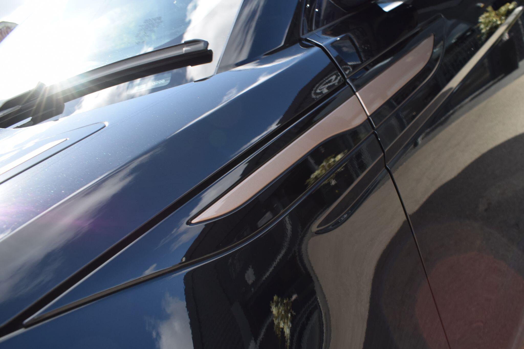 Land Rover Range Rover Evoque view 26