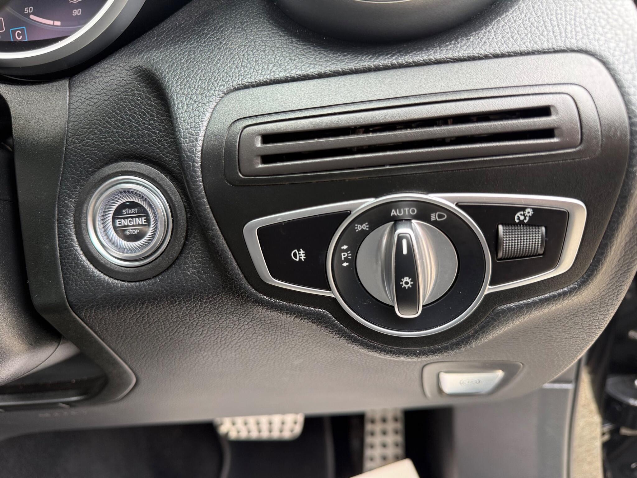 Mercedes-Benz GLC view 25