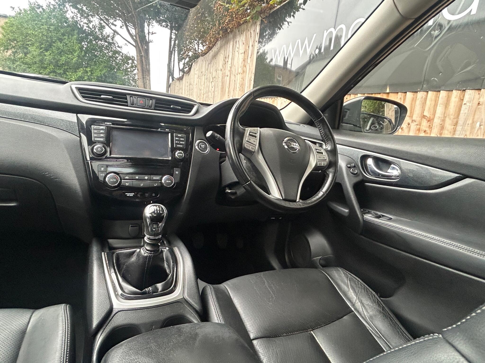 Nissan X-Trail view 28
