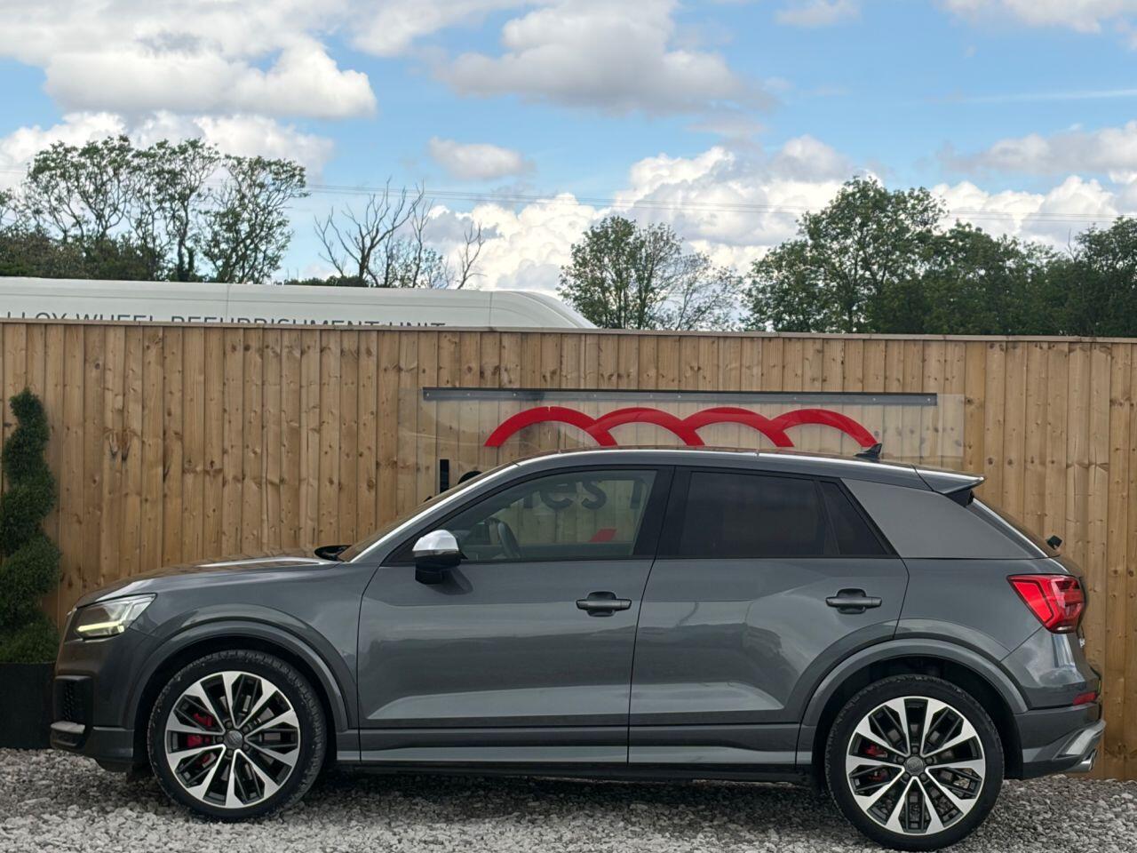 Audi SQ2 view 11