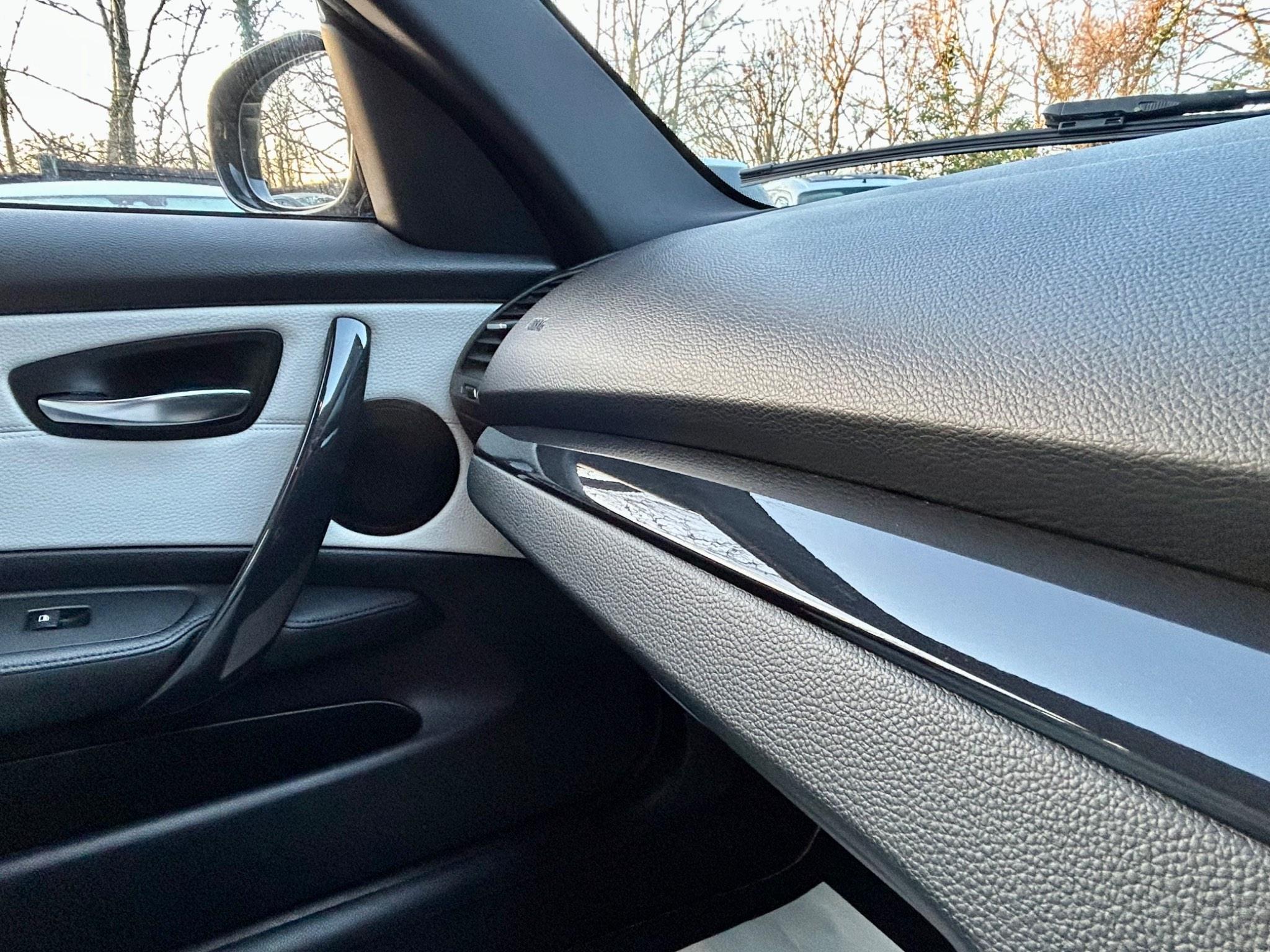 BMW 1 Series view 27