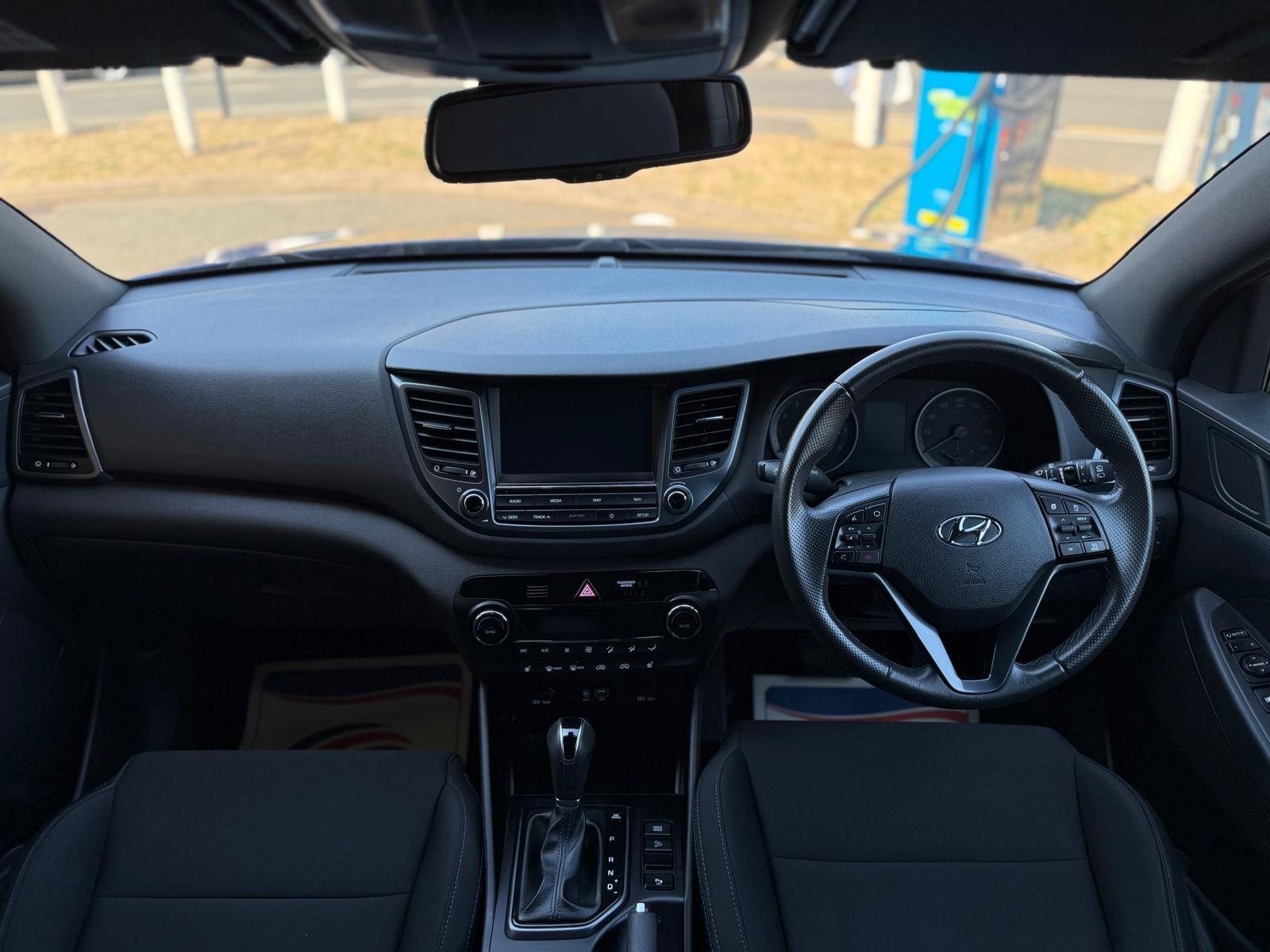 Hyundai Tucson view 18