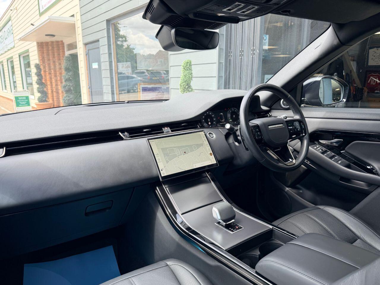 Land Rover Range Rover Evoque view 19