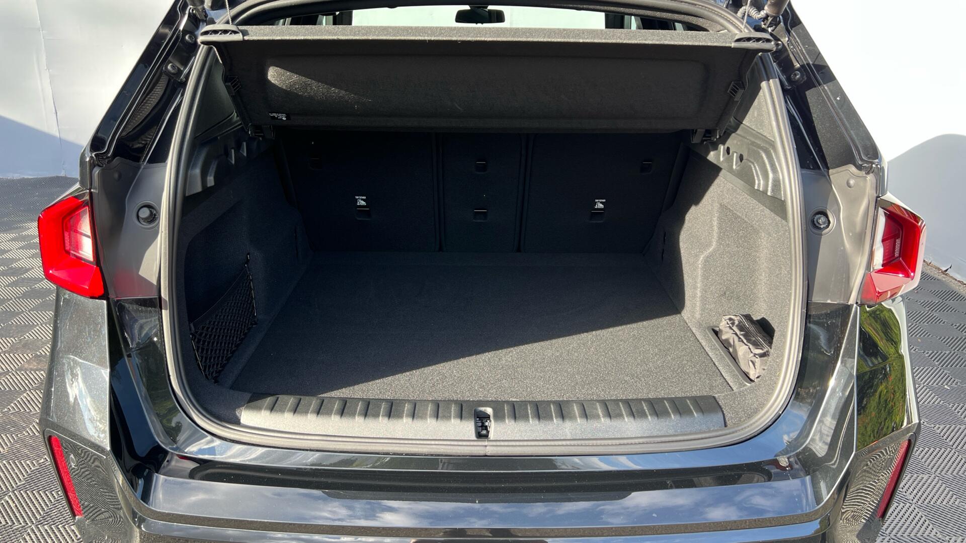 BMW X1 view 13