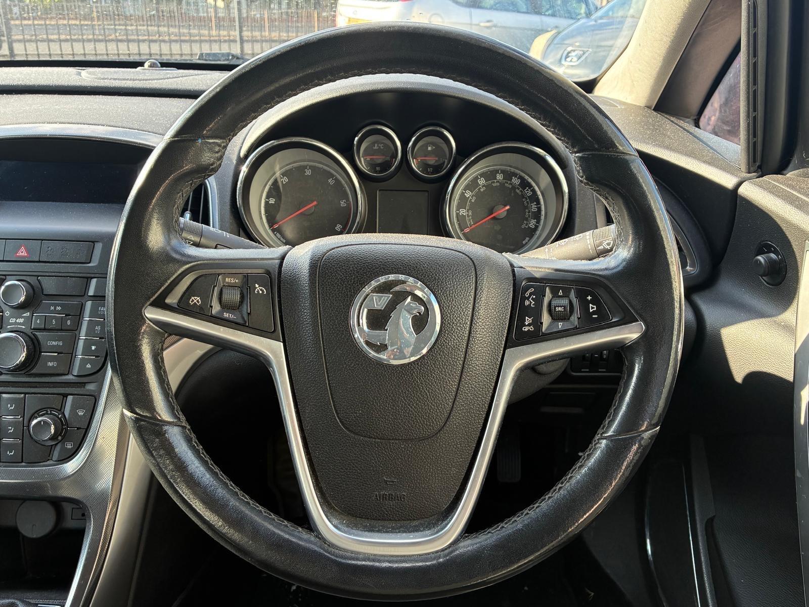 Vauxhall Astra view 18