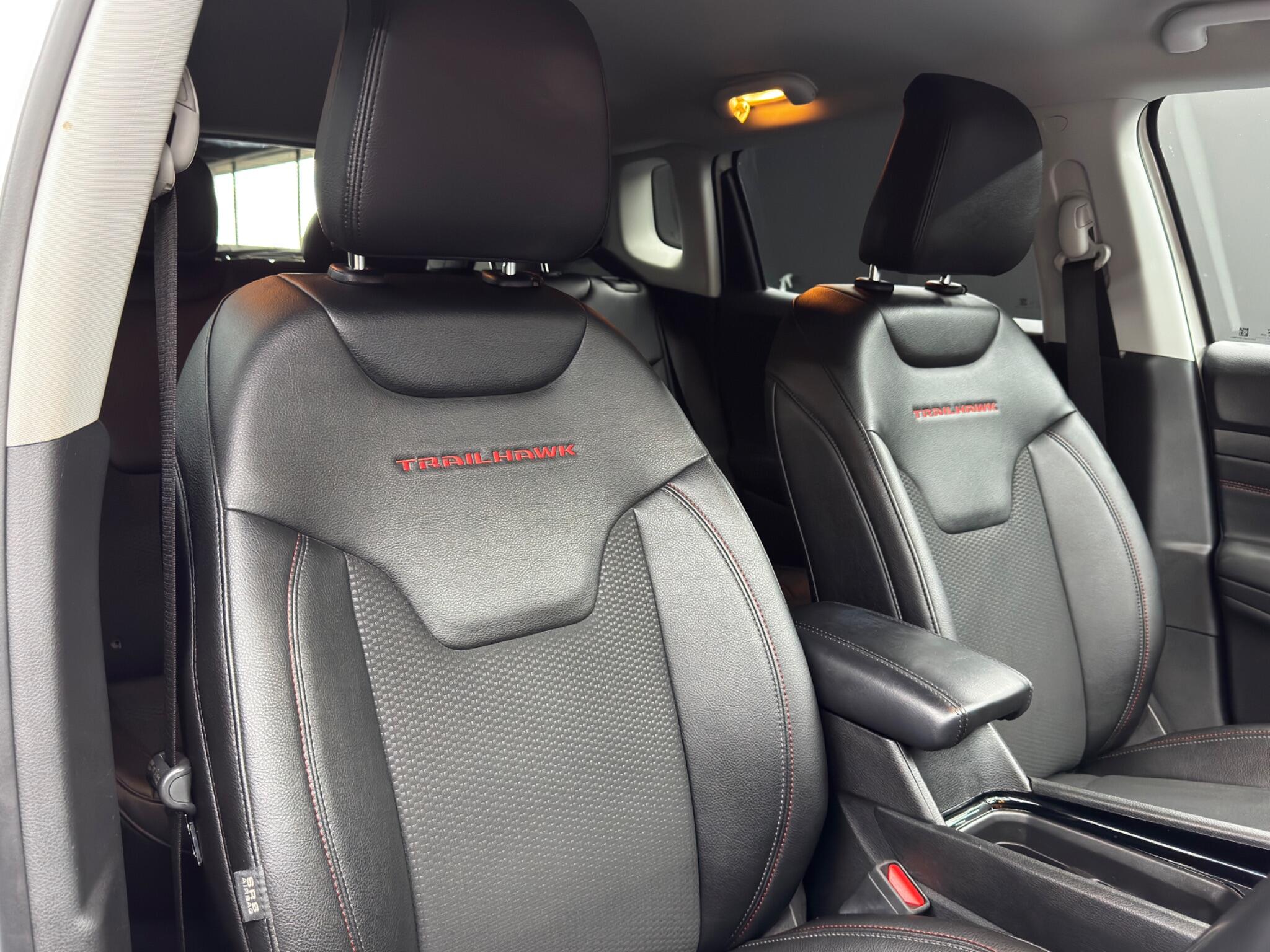 Jeep Compass view 12