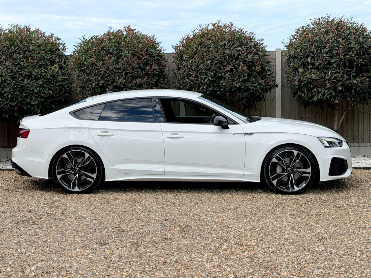 Audi A5 view 23