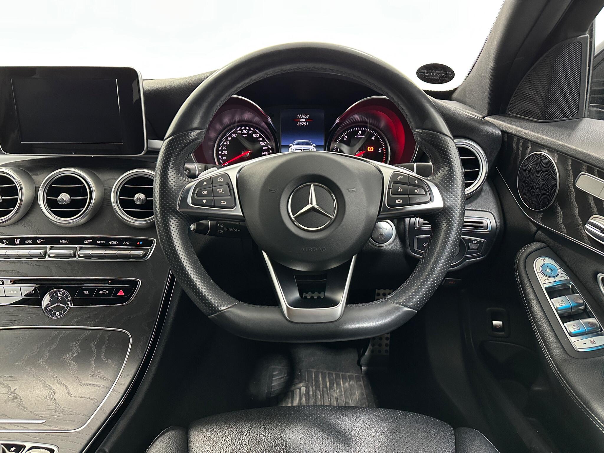 Mercedes-Benz C Class view 13