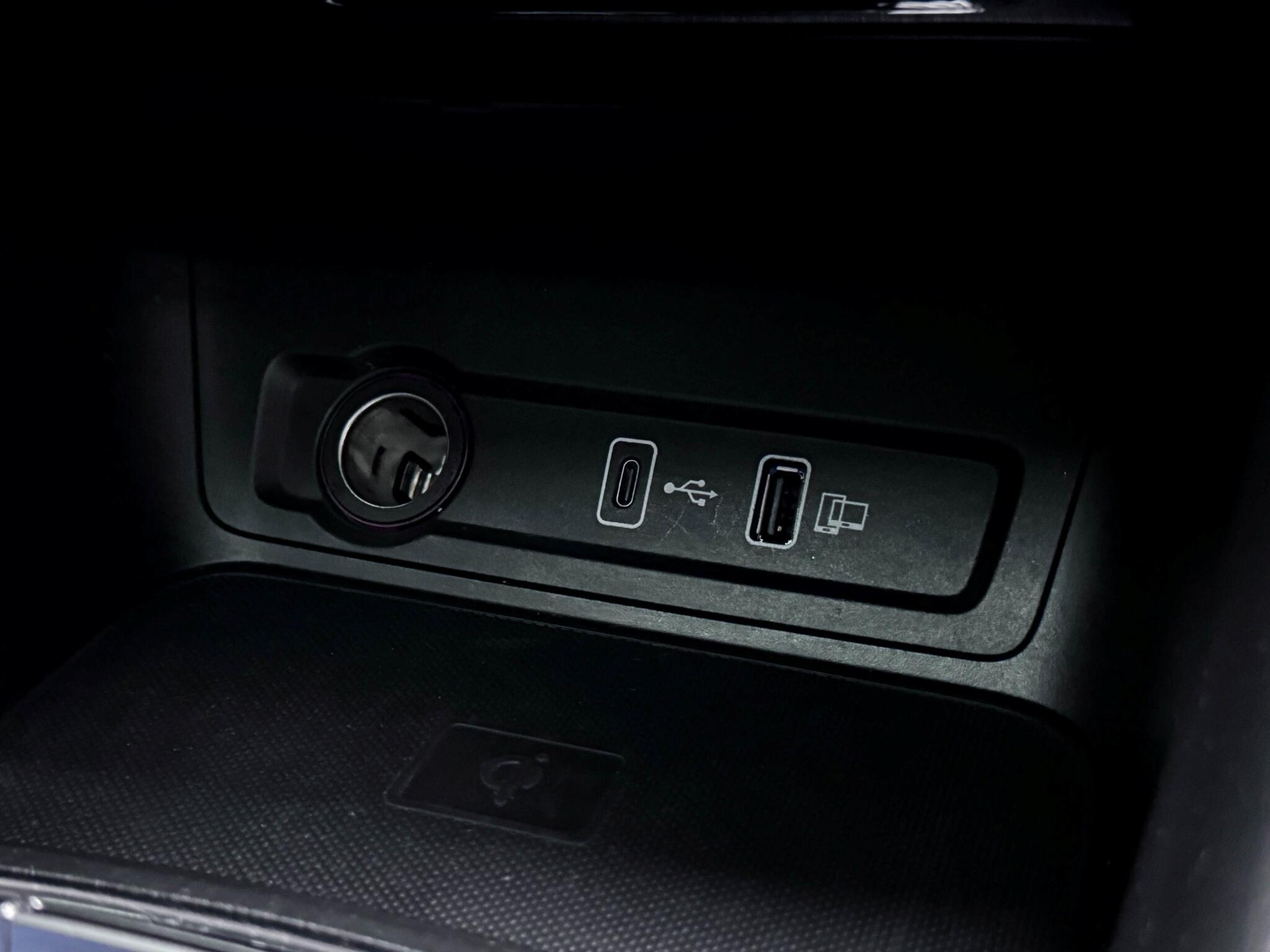 MG MG ZS view 38