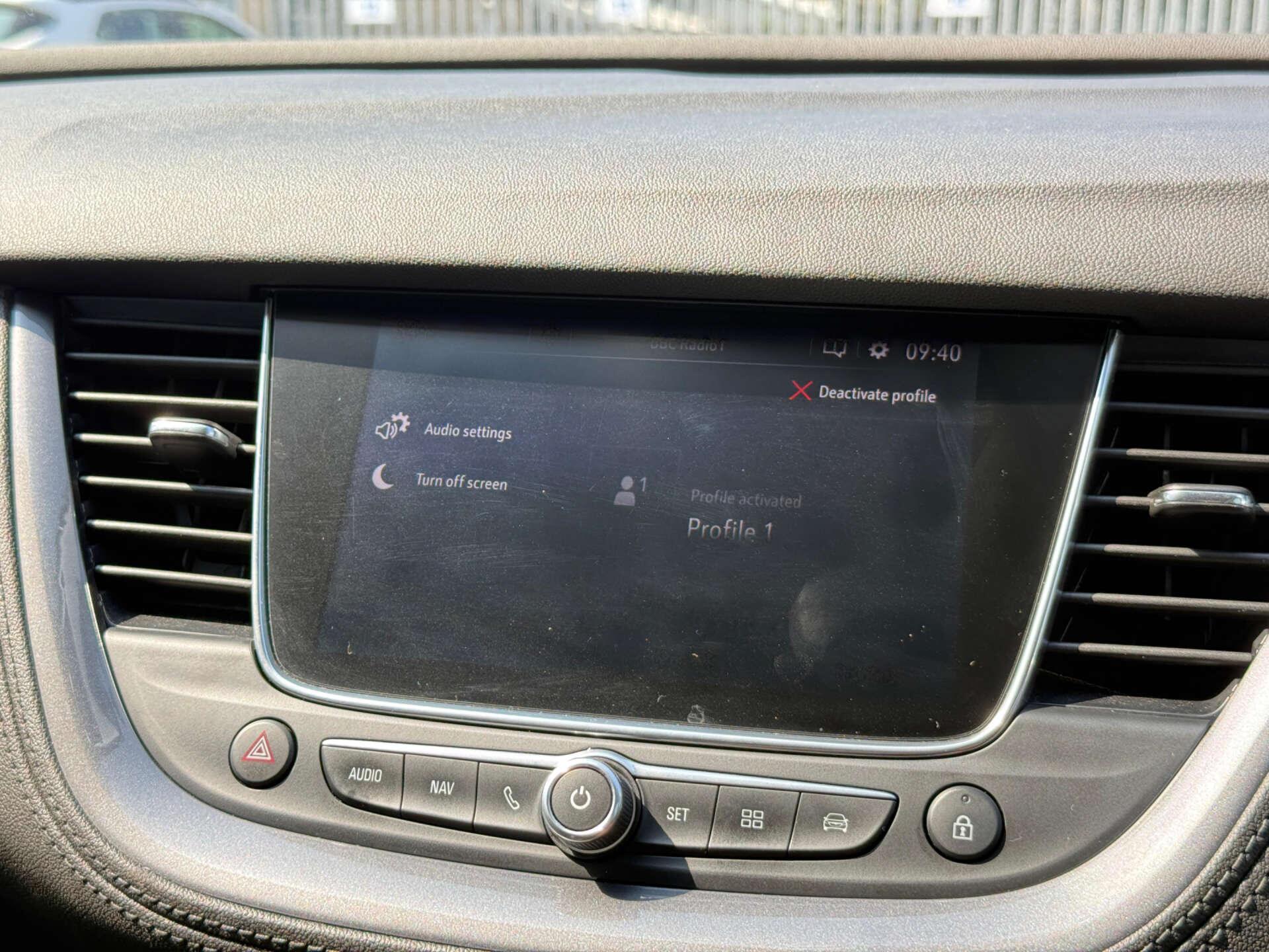 Vauxhall Grandland X view 71