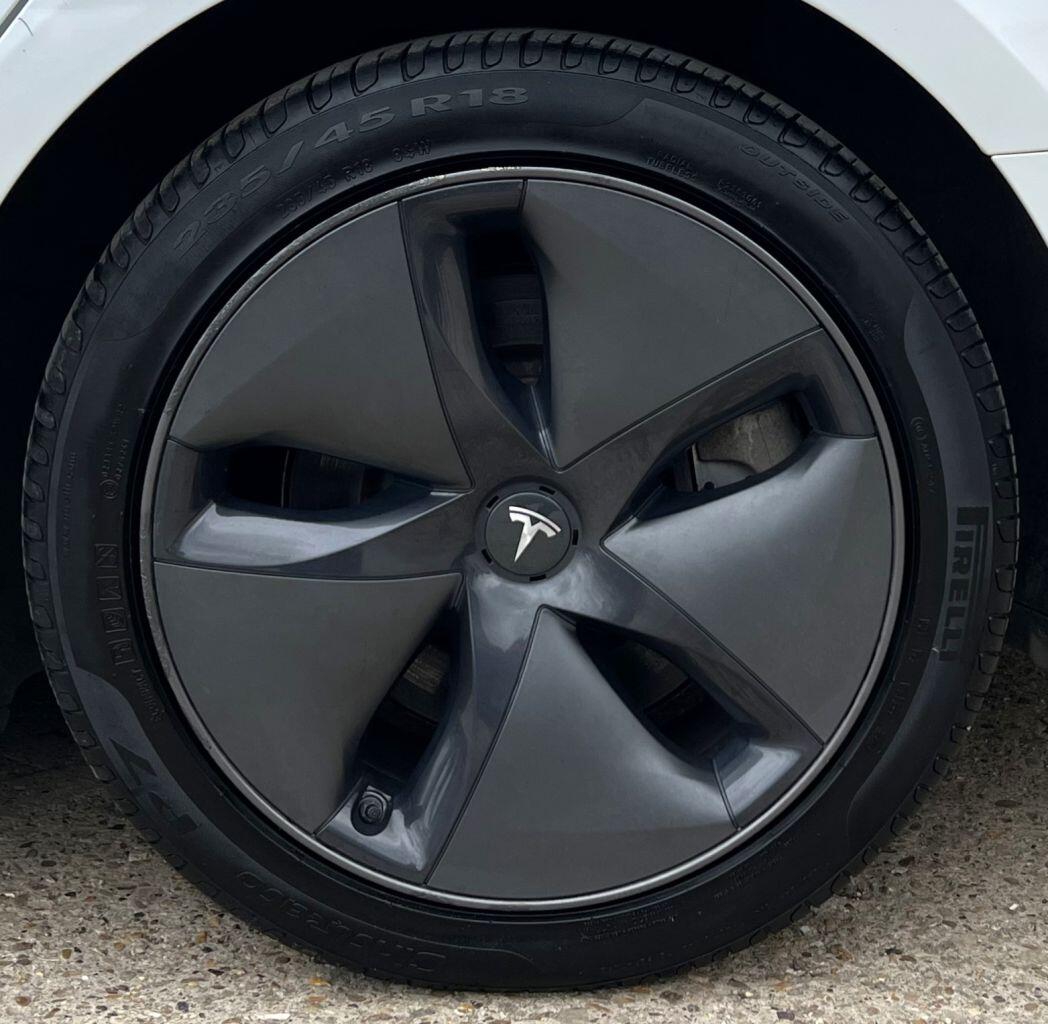 Tesla Model 3 view 14