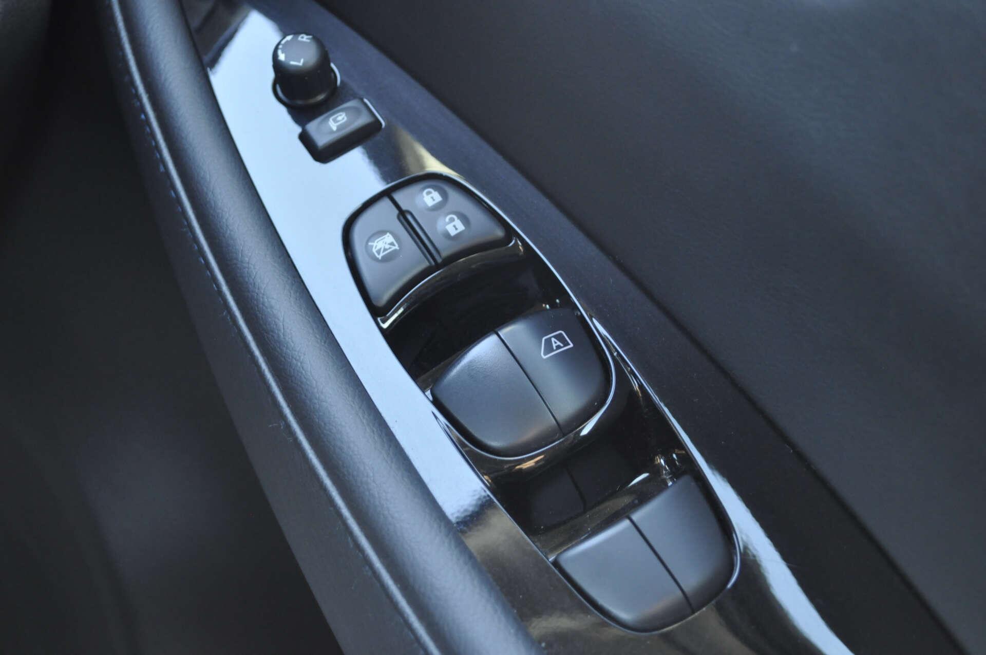 Nissan Leaf view 28
