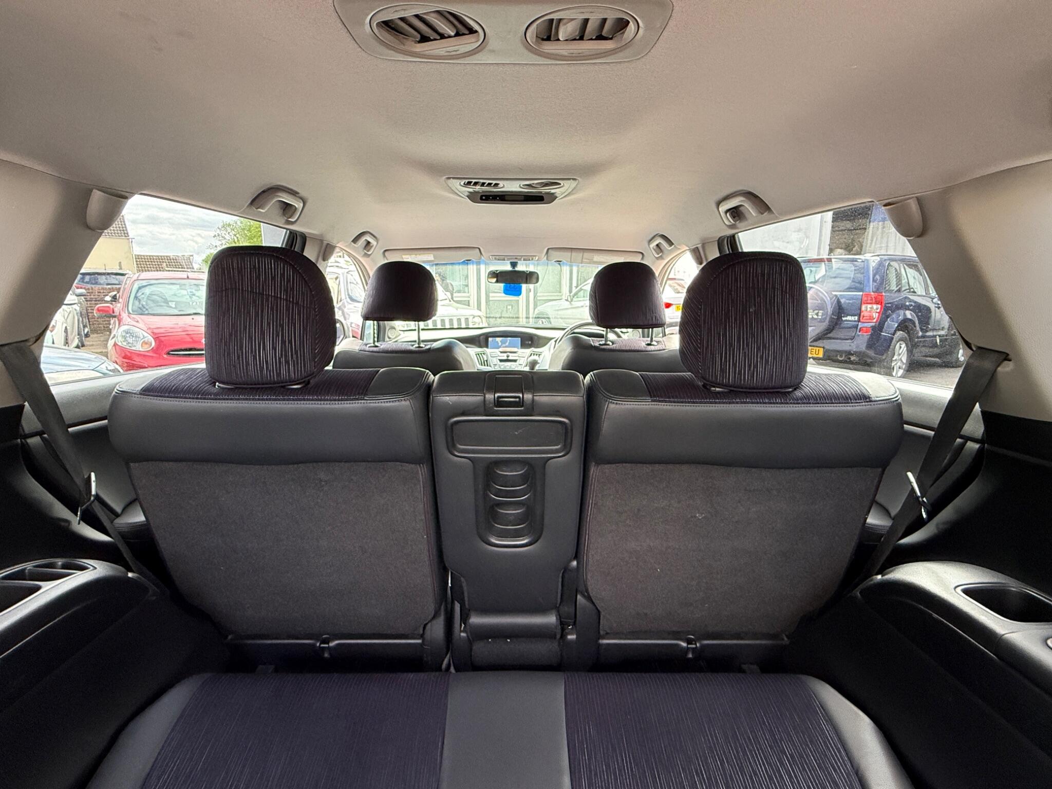 Honda Odyssey - Image 52