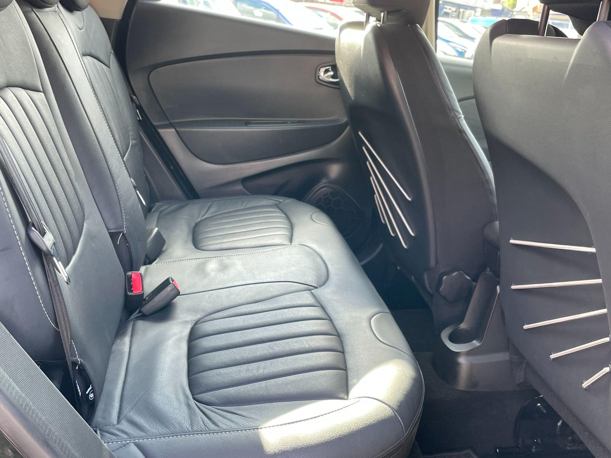 Renault Captur view 21