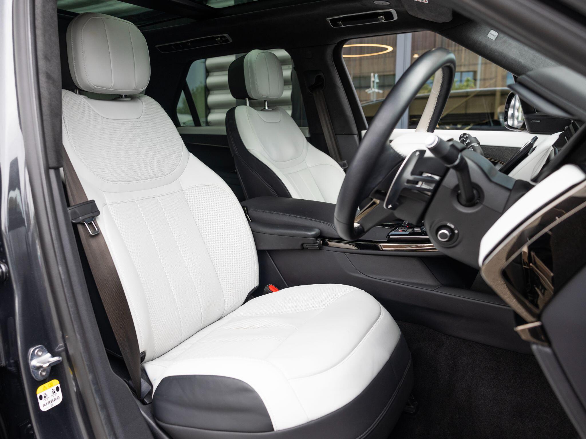Land Rover Range Rover Sport view 21