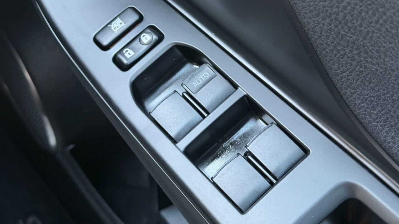 Toyota Yaris view 31