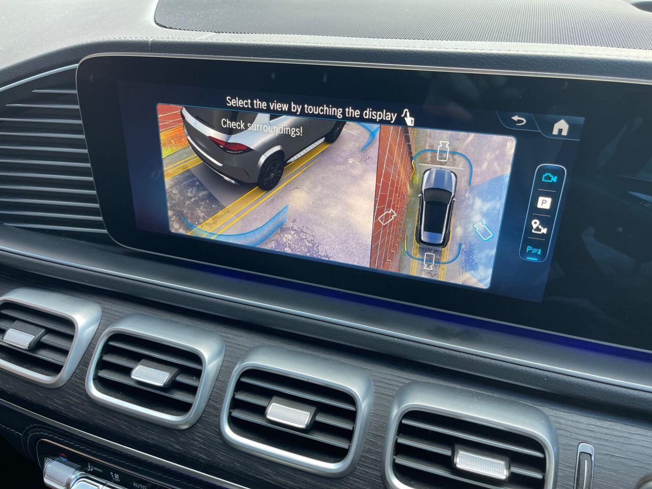 Mercedes-Benz GLE view 16