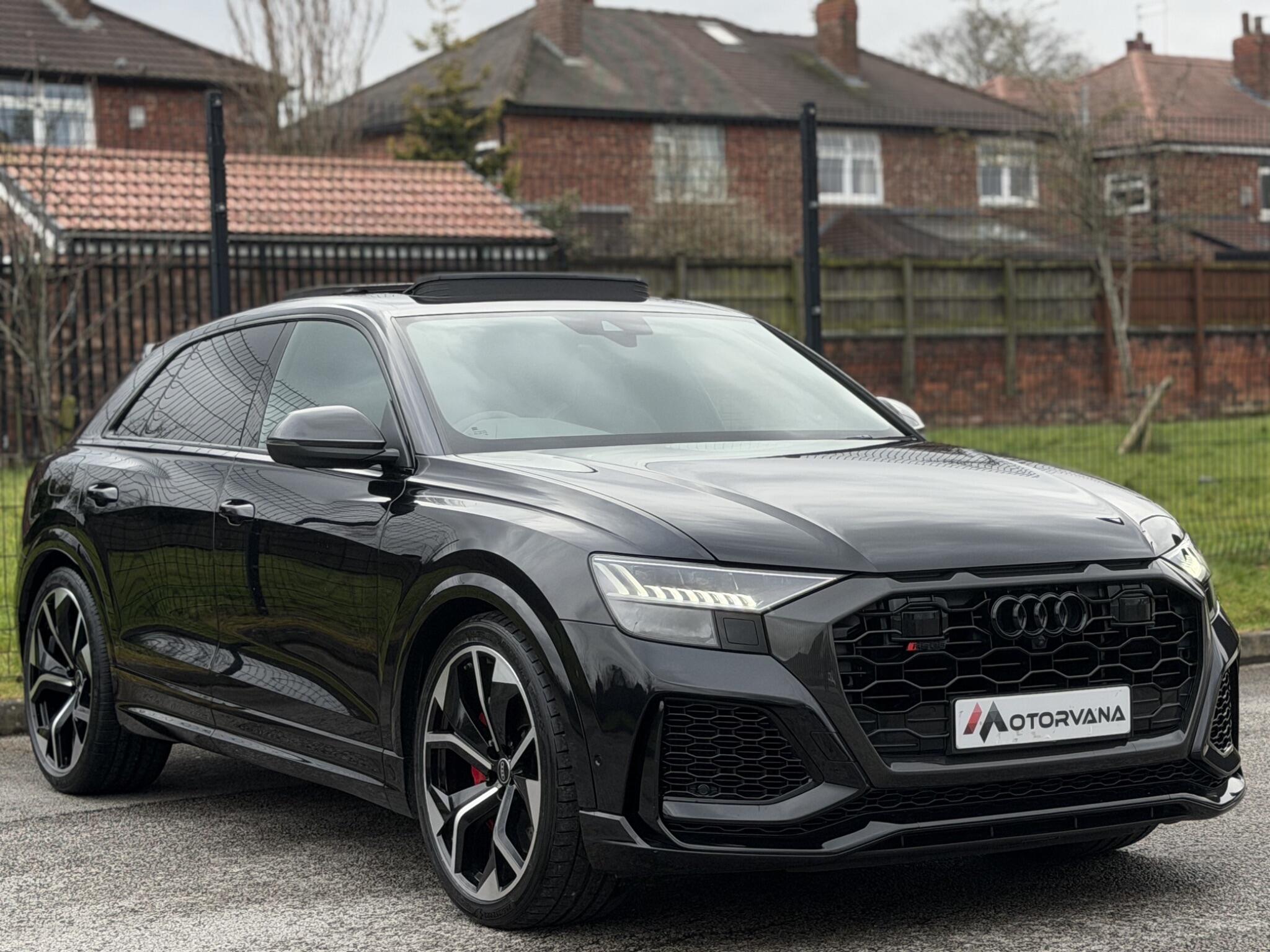 Audi Audi RSQ8 view 6