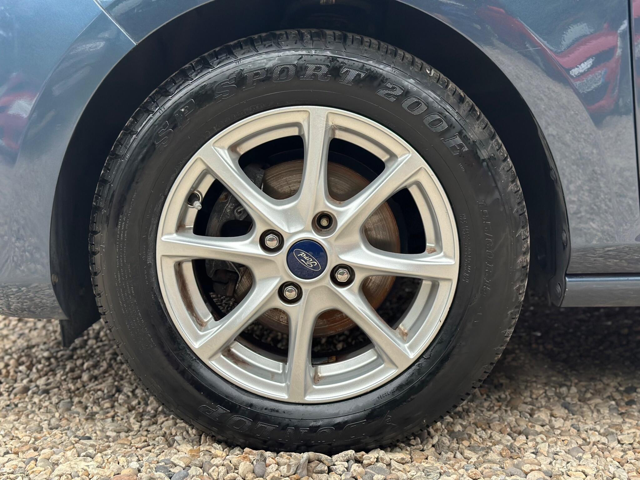 Ford Fiesta view 63