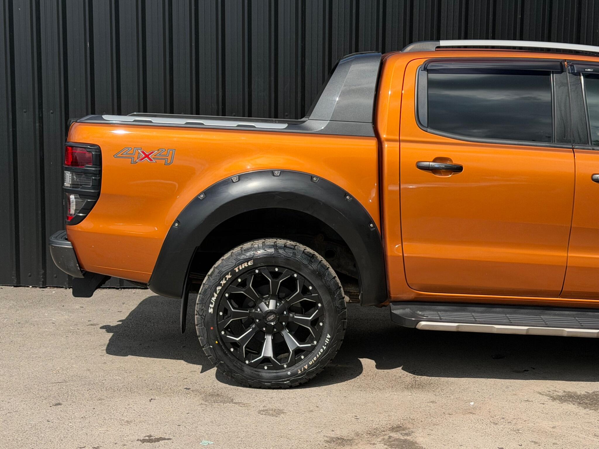 Ford Ranger view 37