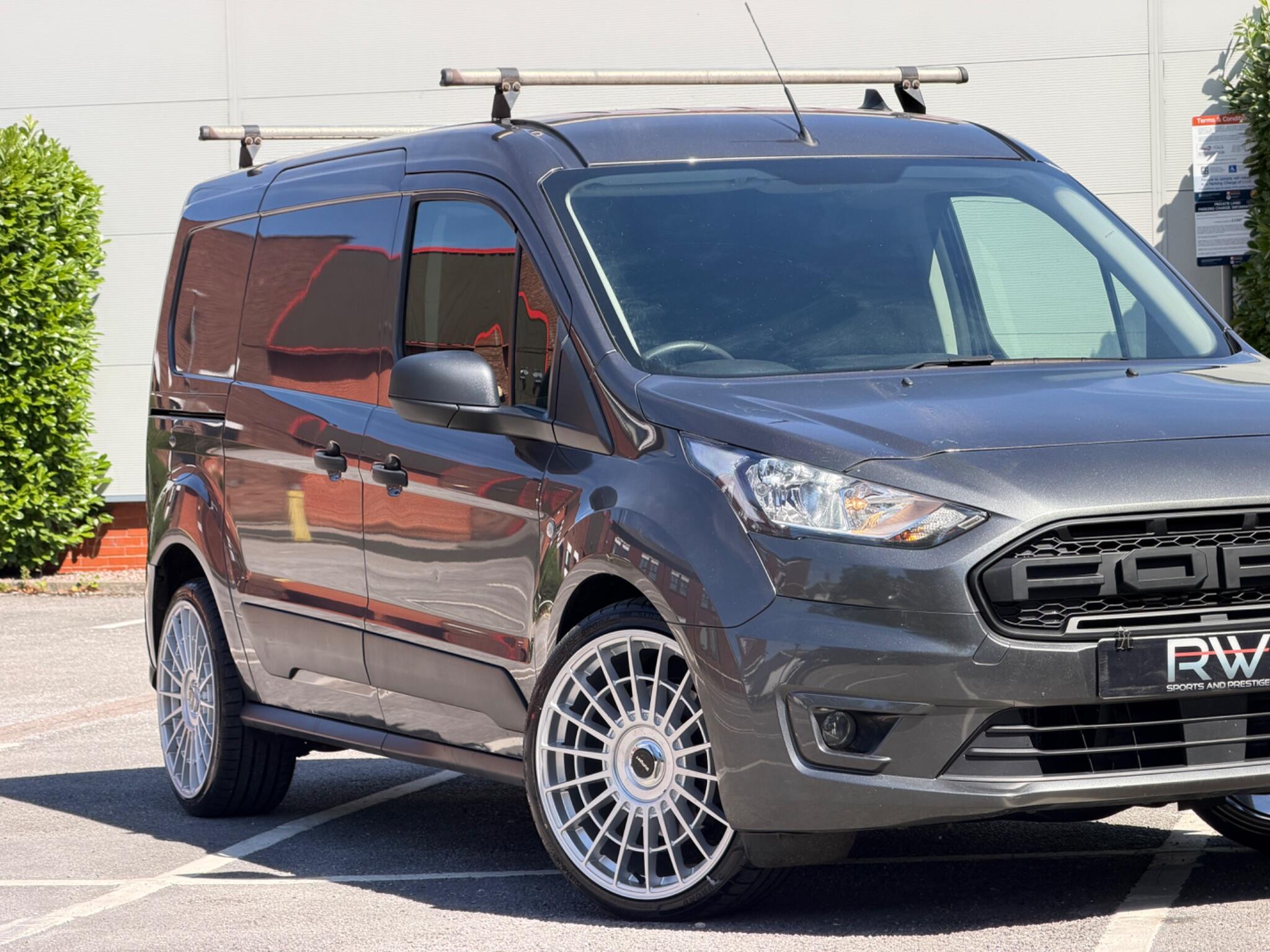Ford Transit Connect view 2