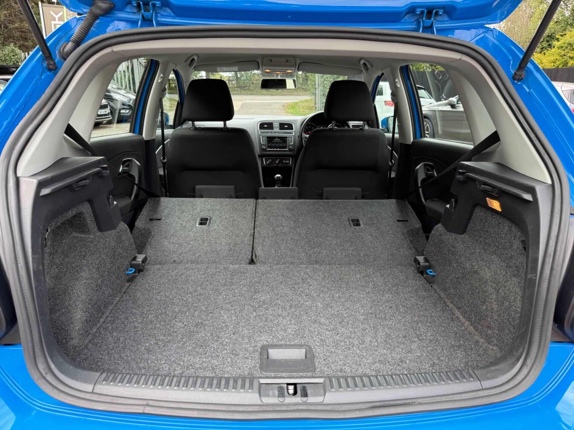 Volkswagen Polo view 37