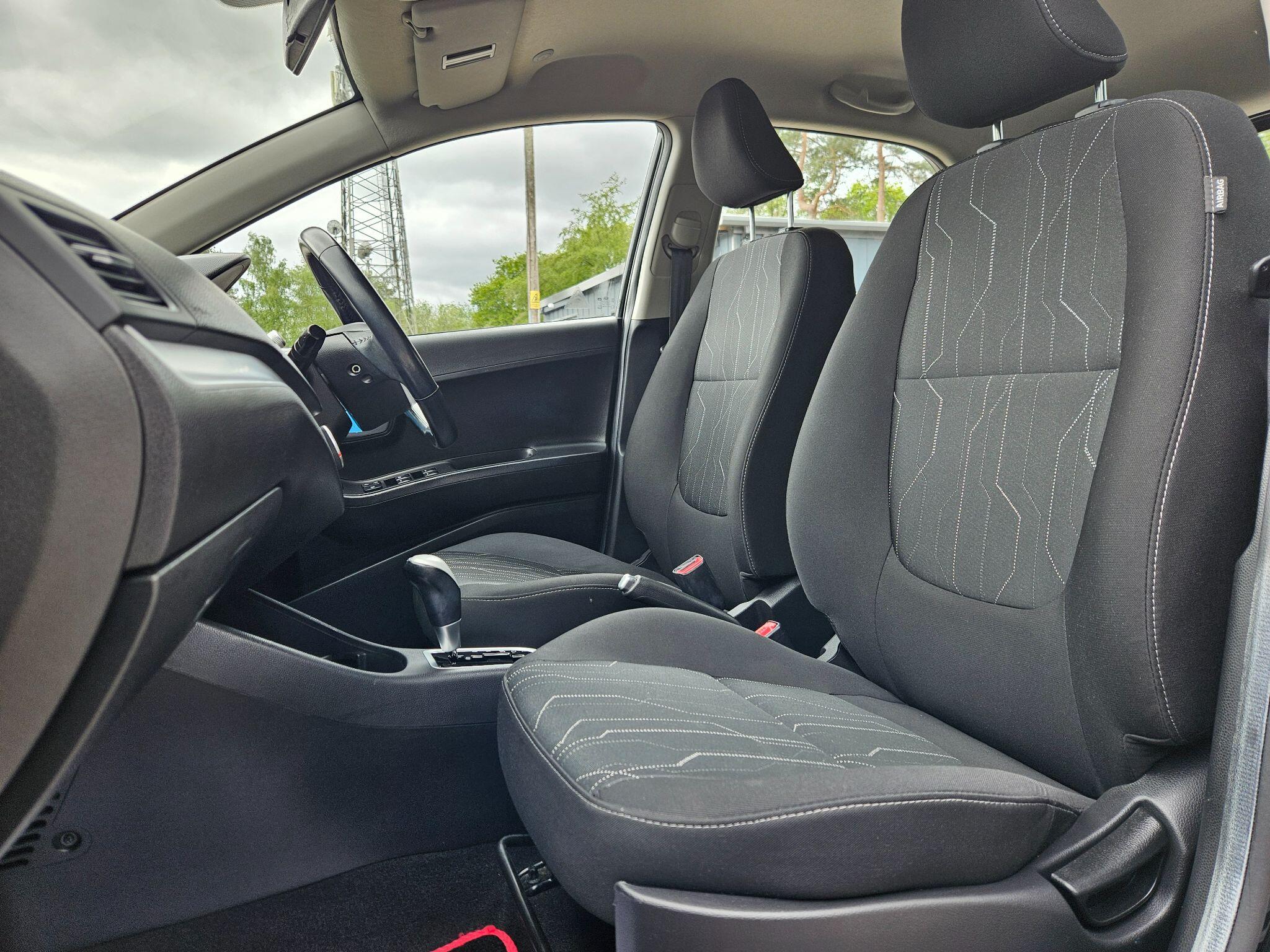 2016 Kia Picanto image 18