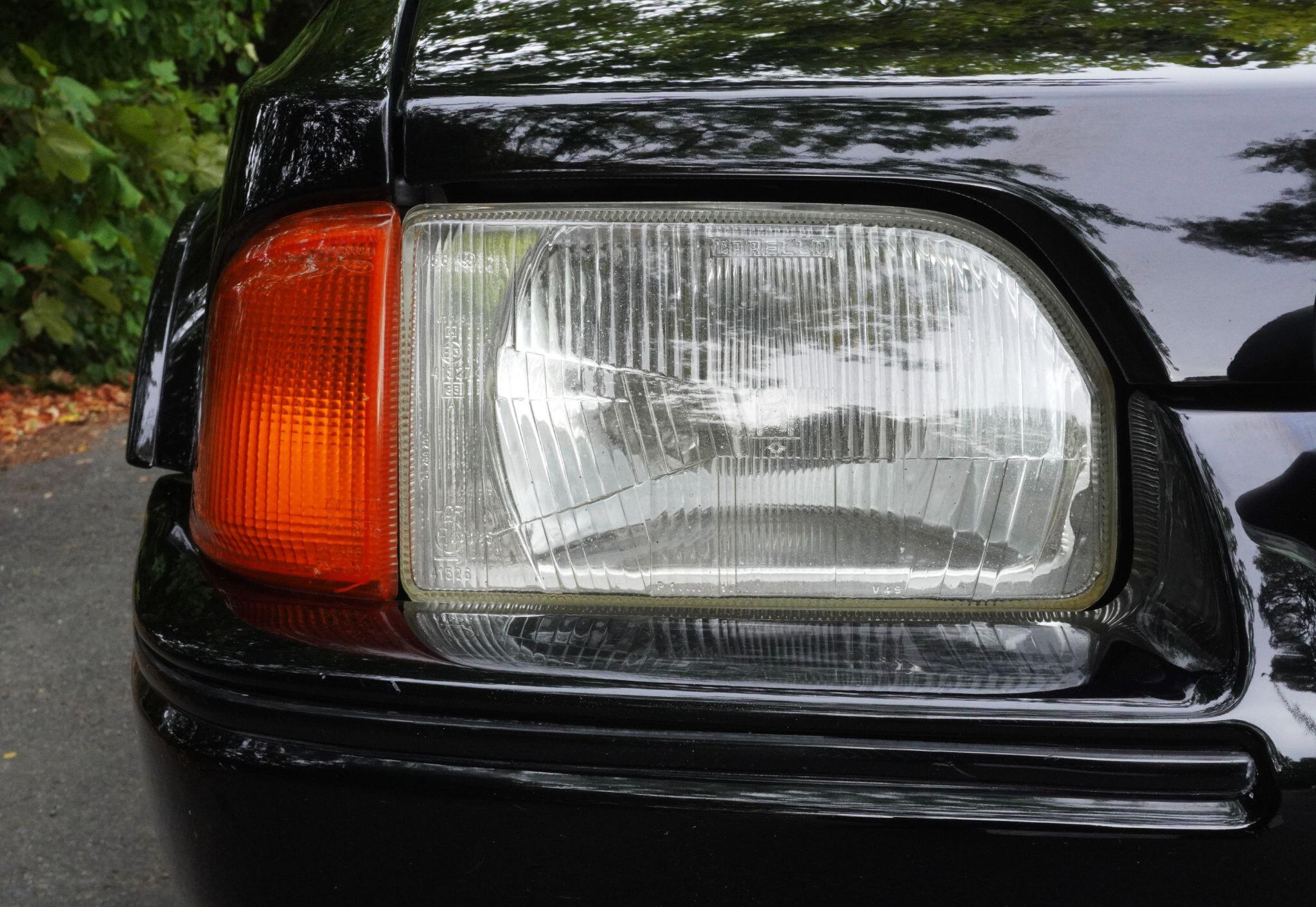 Ford Escort view 51