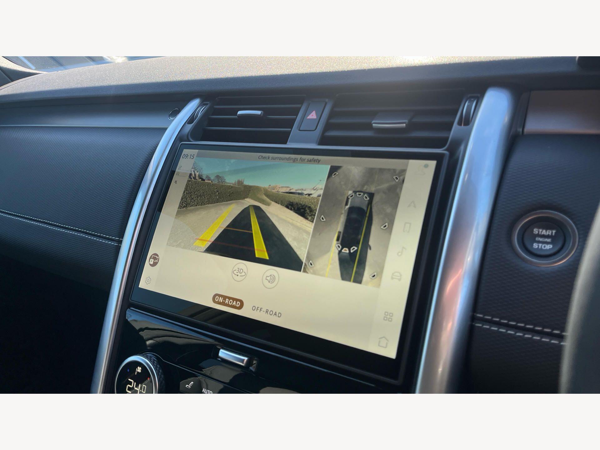 Land Rover Discovery view 14