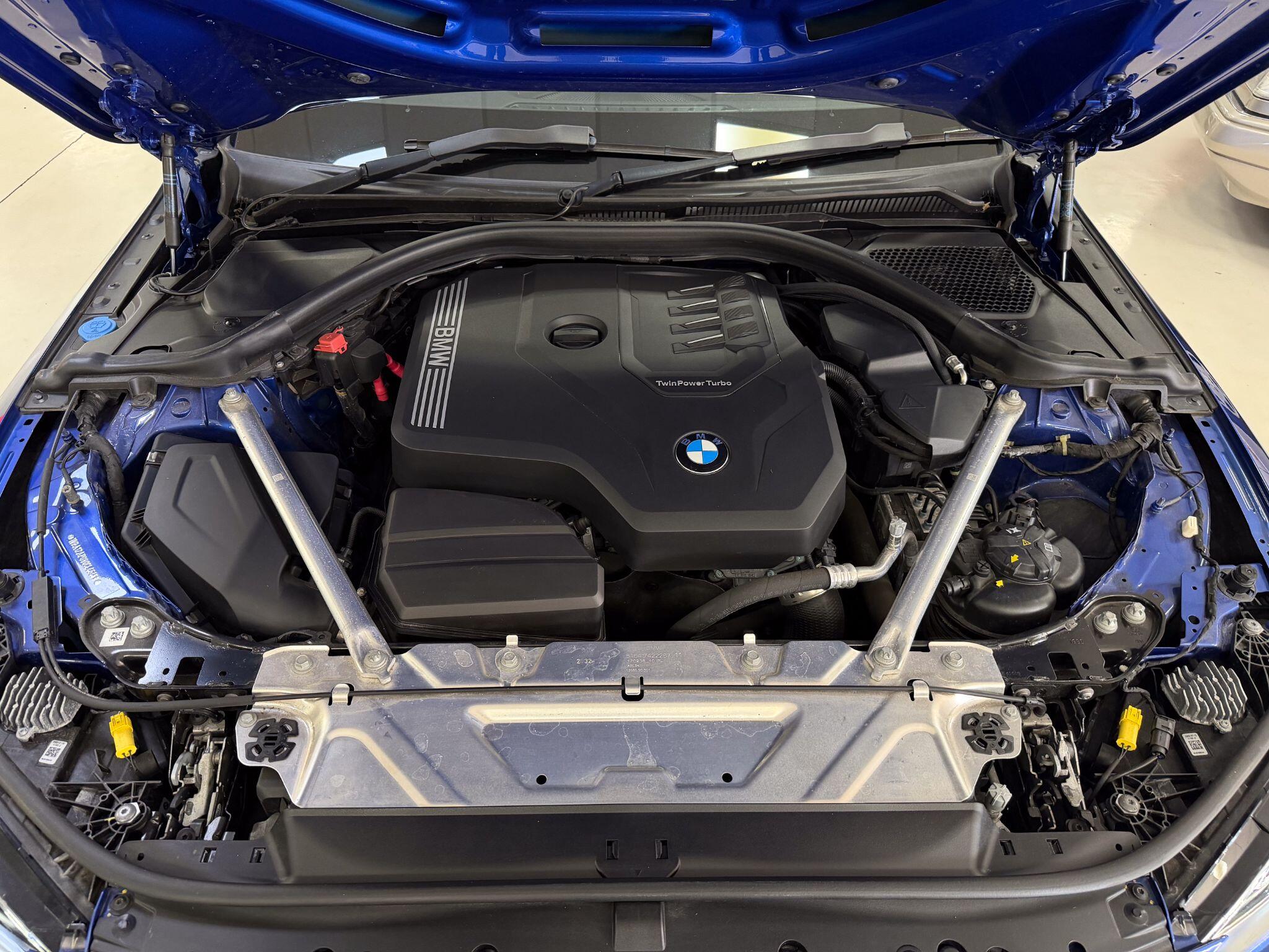 BMW 4 Series view 44