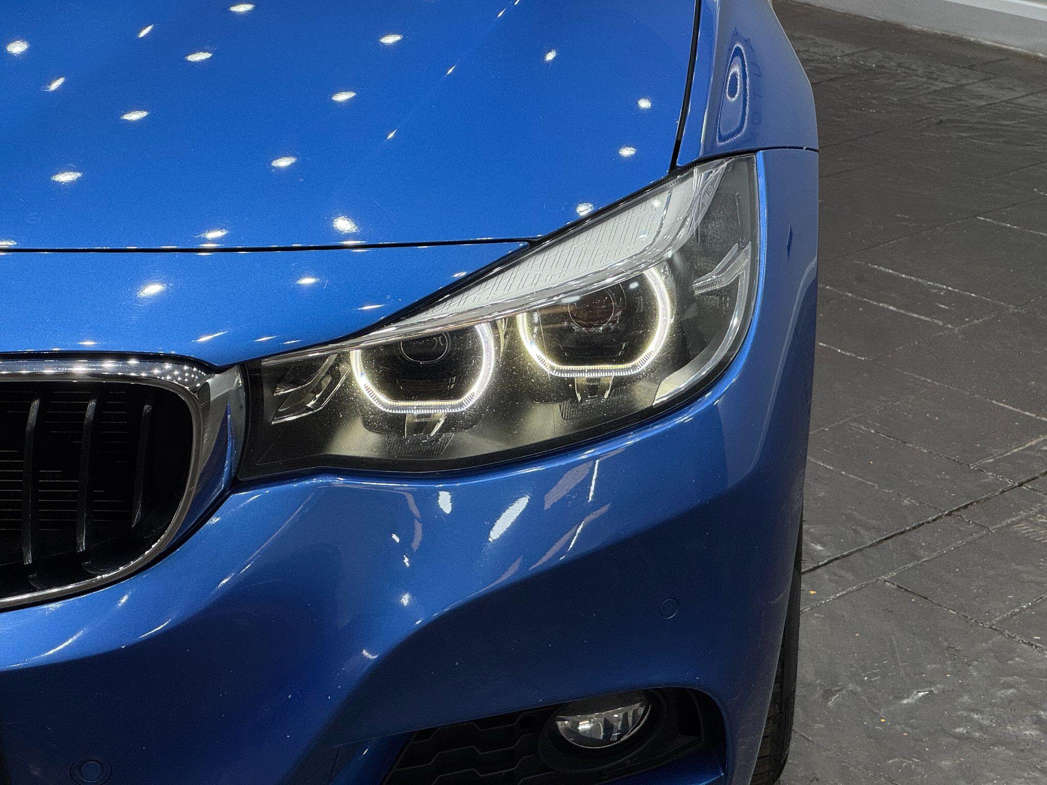 BMW 3 Series view 10