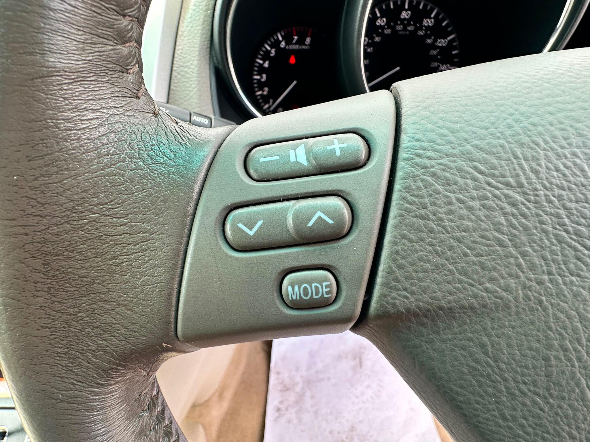 Lexus RX view 14