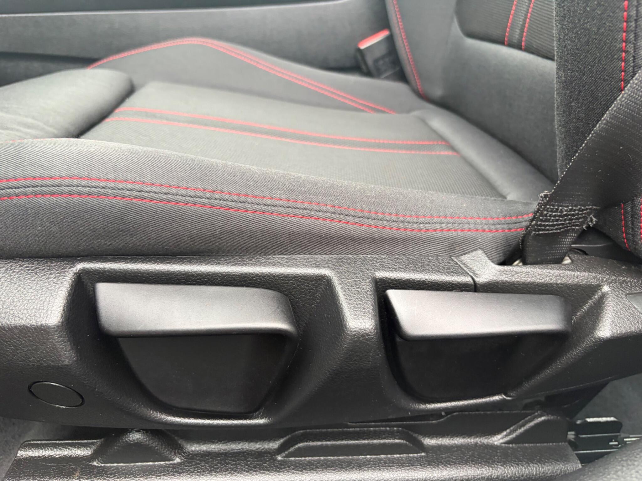 BMW 3 Series view 81