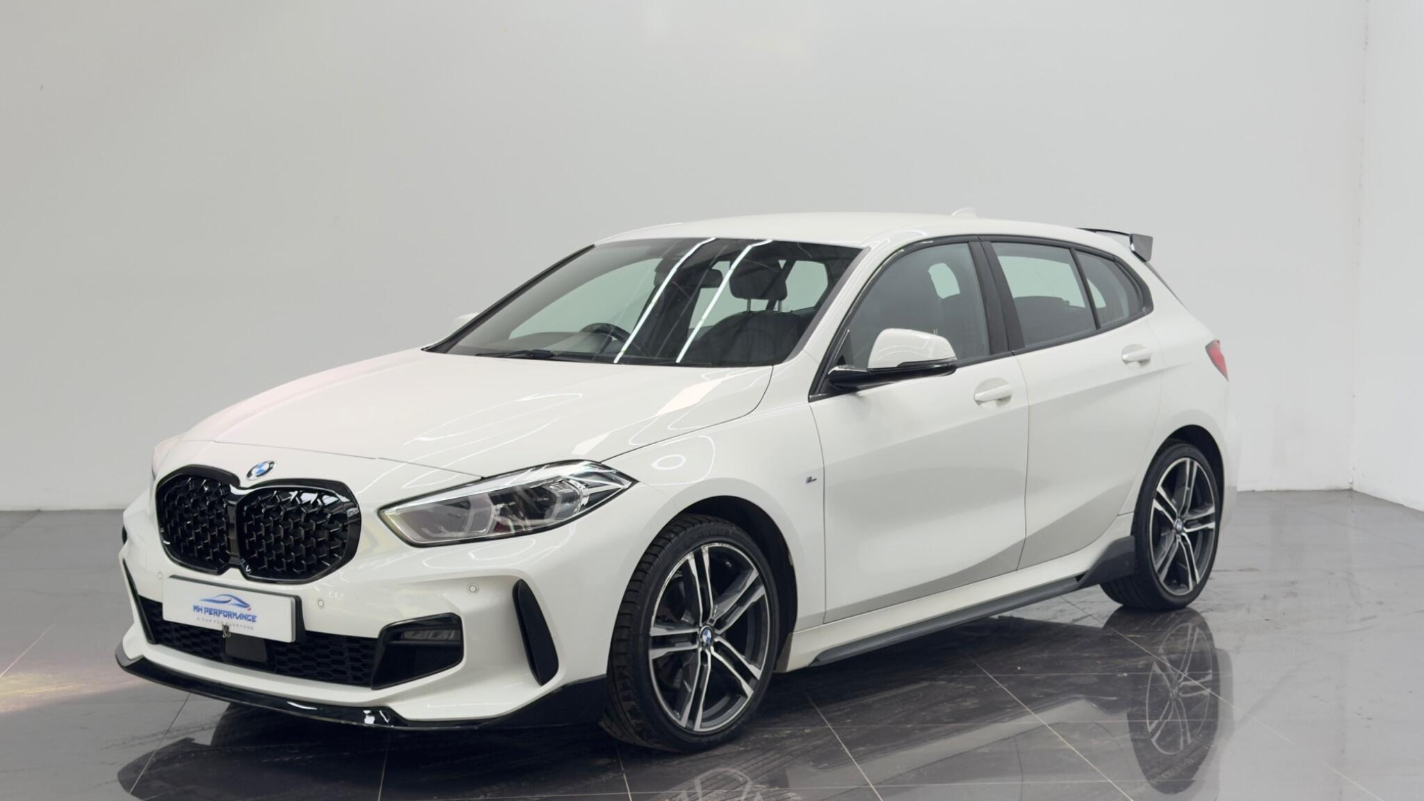BMW 1 Series view 64