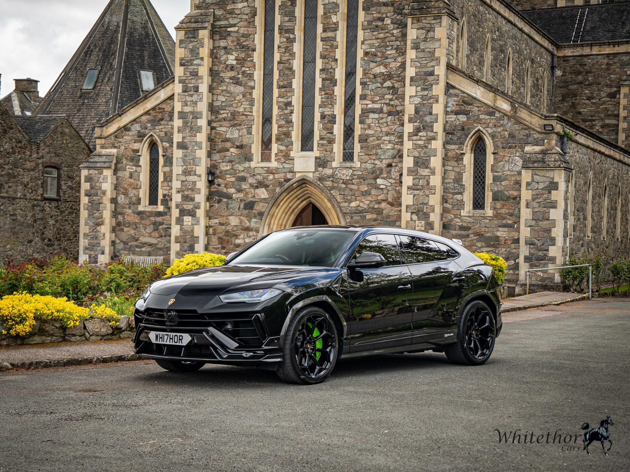Lamborghini Urus view 38