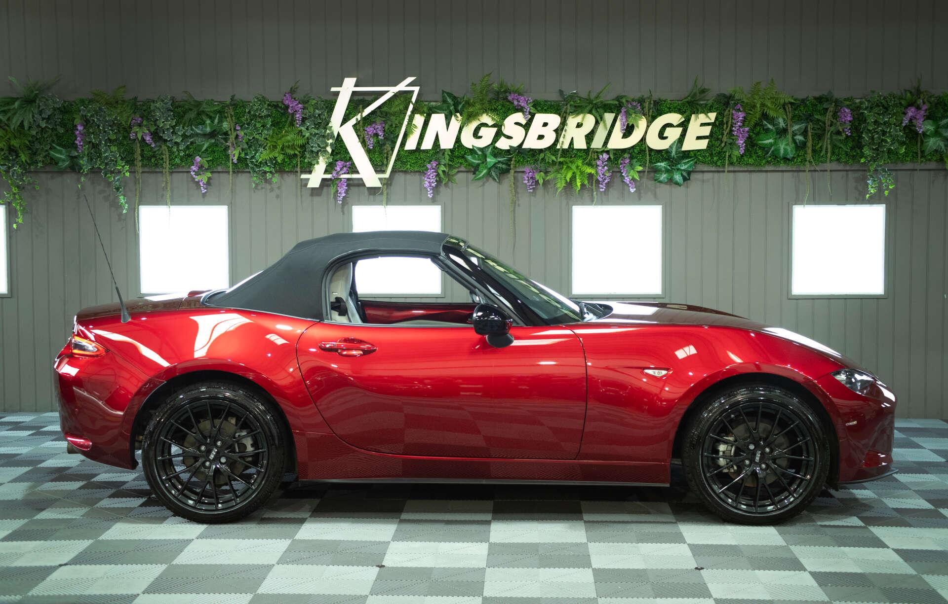 Mazda MX-5 view 11