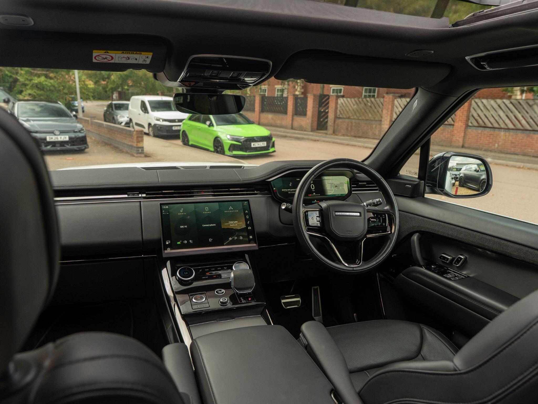 Land Rover Range Rover Sport view 37
