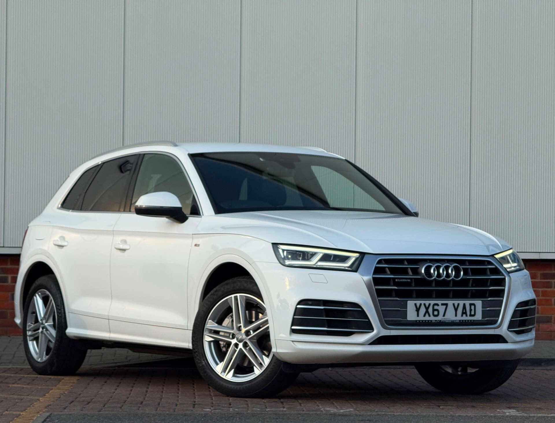Audi Q5 view 6